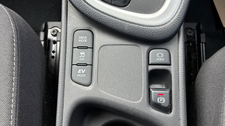 Toyota Yaris 1.5 Hybrid Design 5dr CVT Hybrid Hatchback